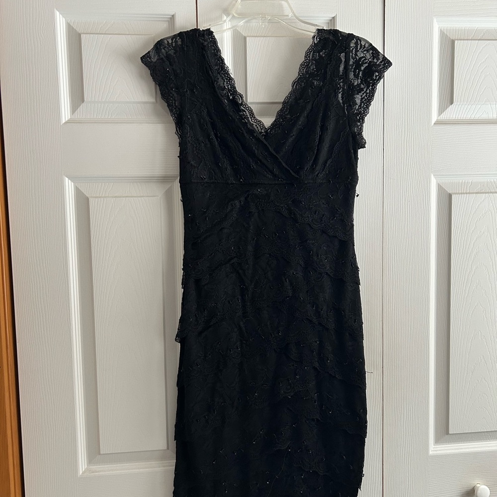 MARINA Black Lace Midi Dress